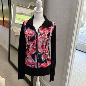 Lululemon Asana jacket with thumb holes. Size 6 worn 2x like new.